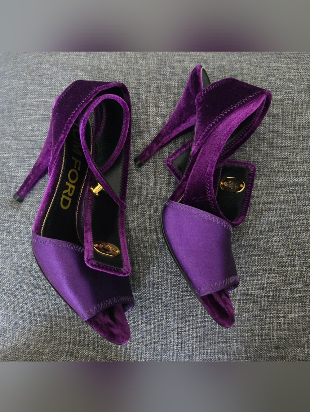 TOM FORD Velvet D'orsay Pumps Heels Size US 8.5/ EUR 39 Purple Leather - Picture 6 of 14
